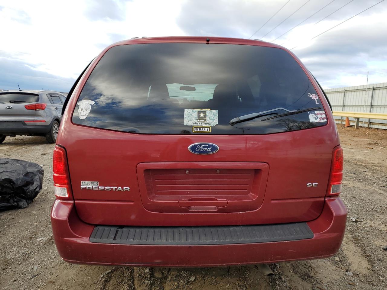 2005 Ford Freestar - Image 6