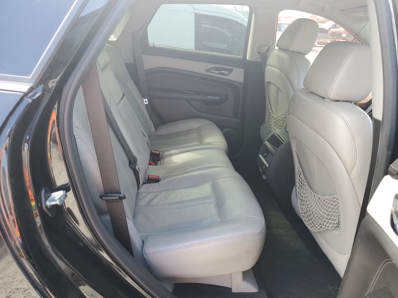 2014 Cadillac SRX - Image 10