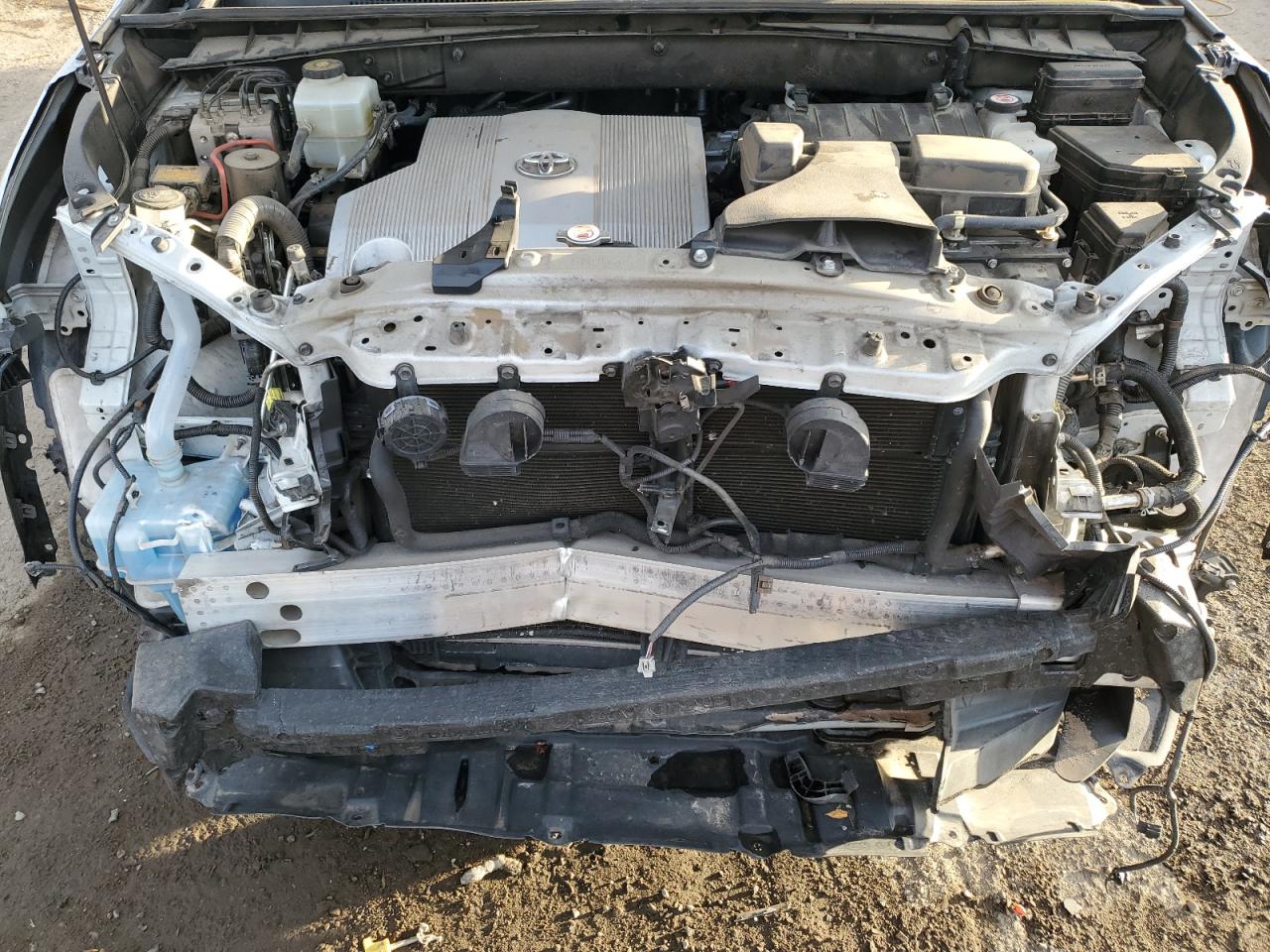 2018 Toyota Highlander - Image 12