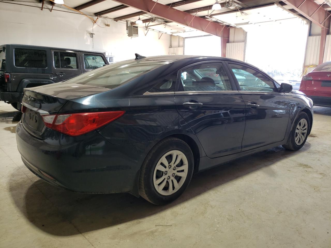2011 Hyundai Sonata - Image 3