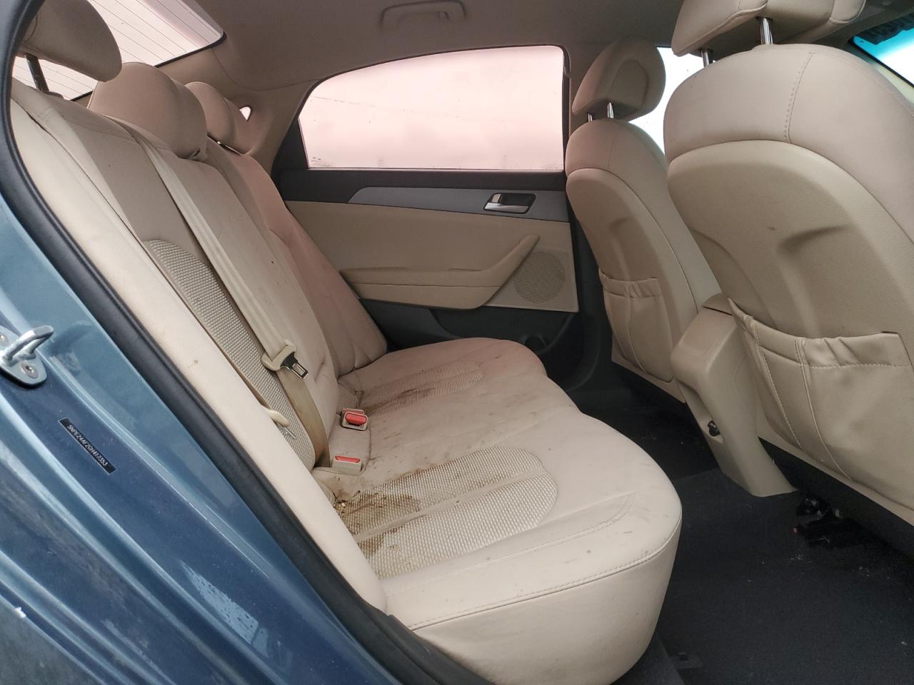 2016 Hyundai Sonata - Image 10