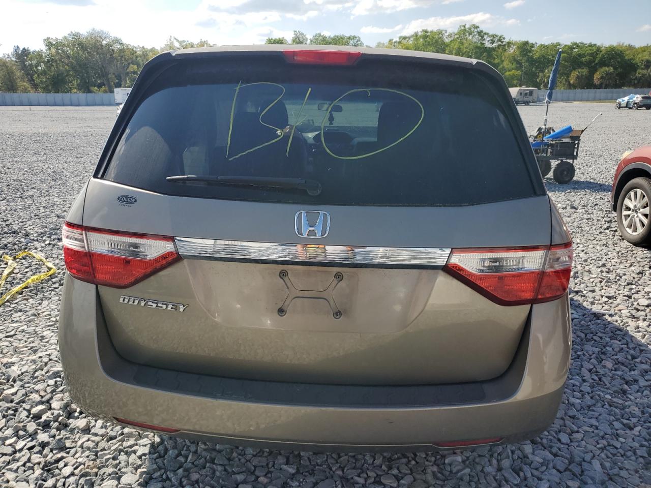 2011 Honda Odyssey - Image 6