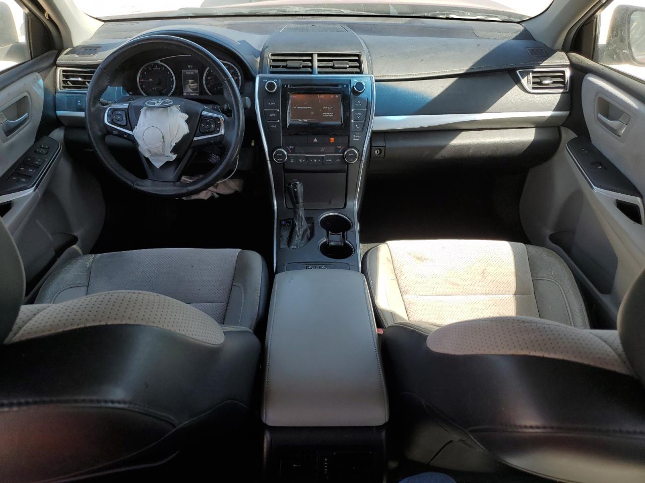 2015 Toyota Camry - Image 8
