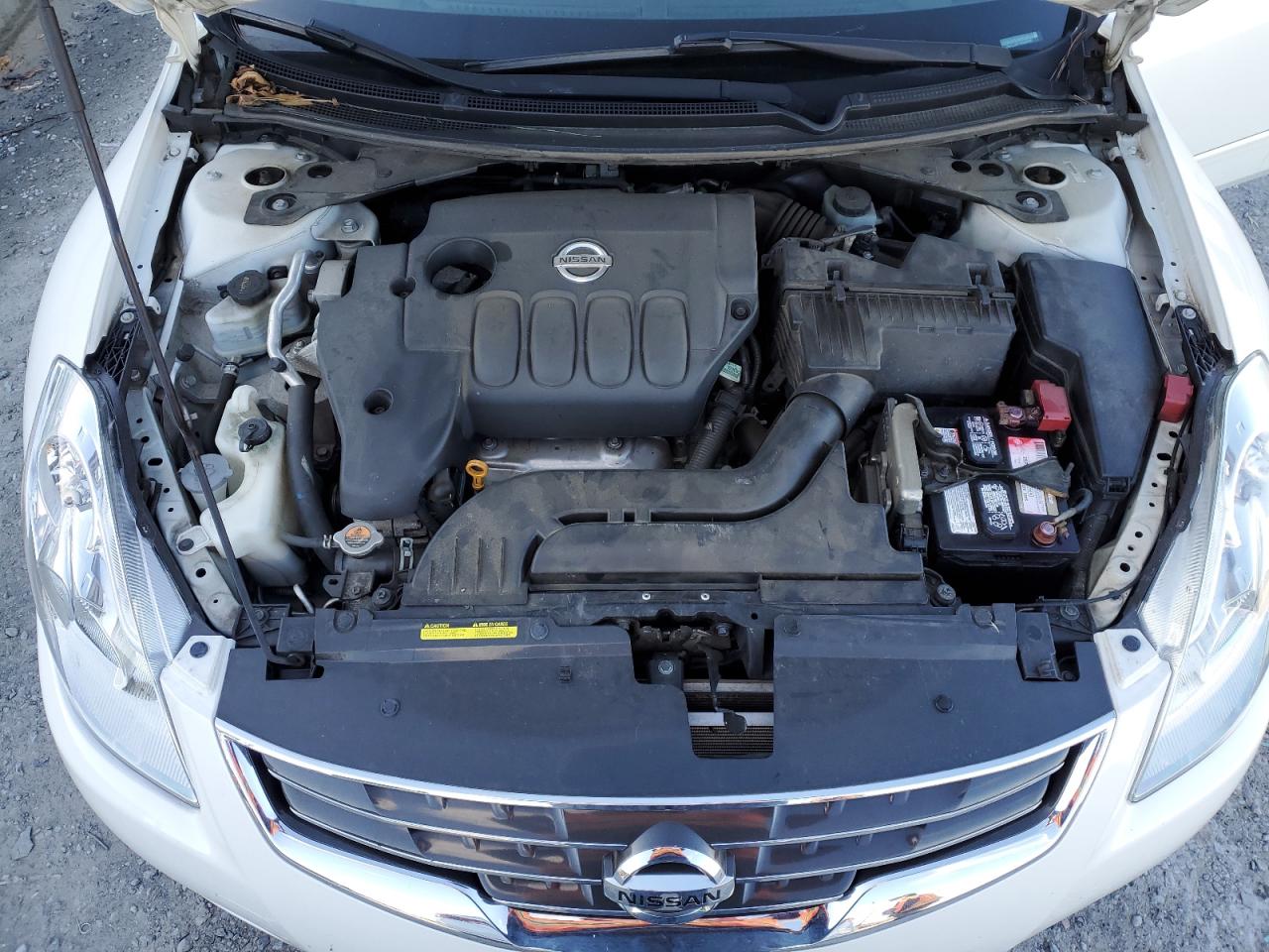 2011 Nissan Altima - Image 12