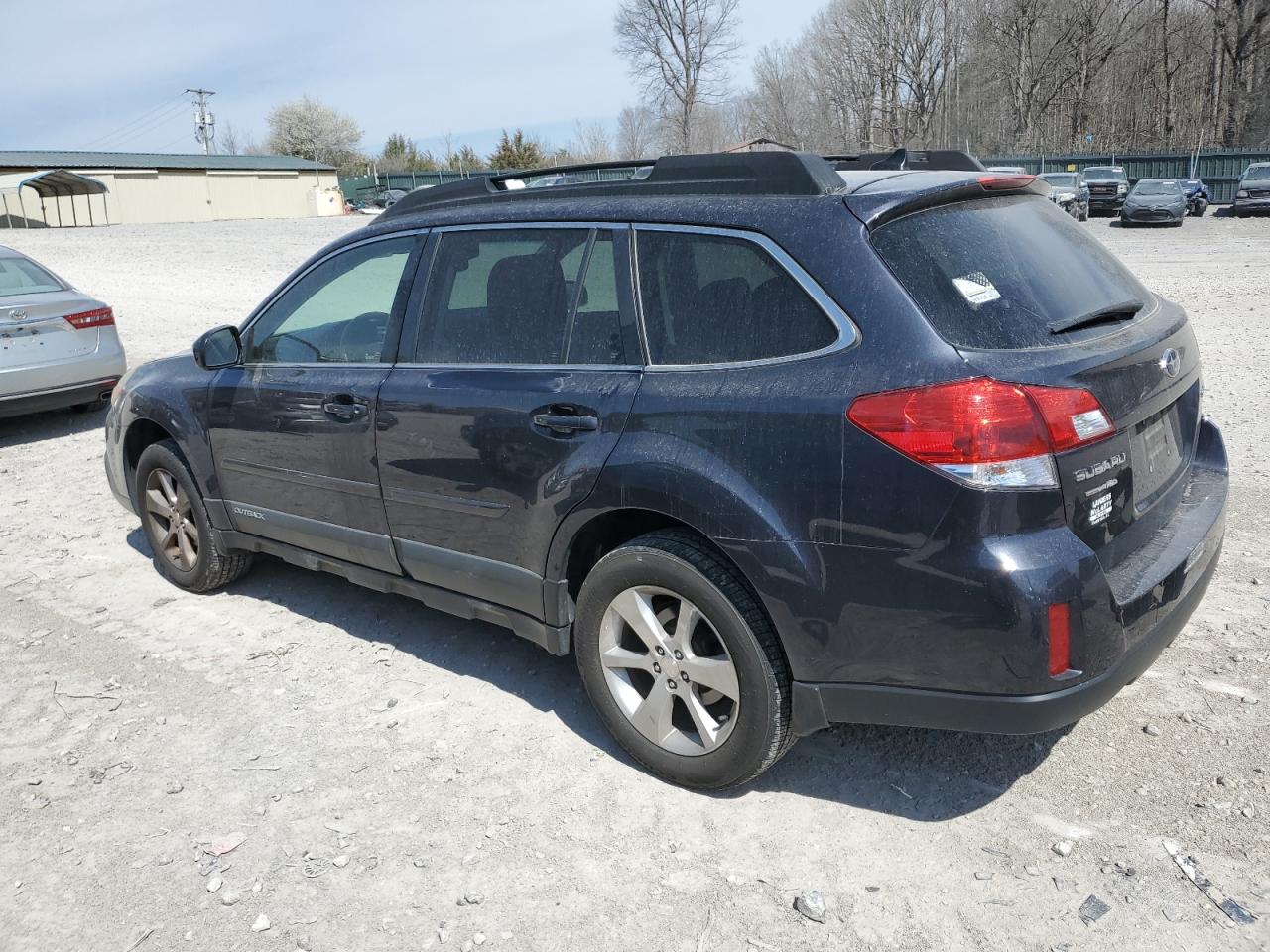 2013 Subaru Outback - Image 2