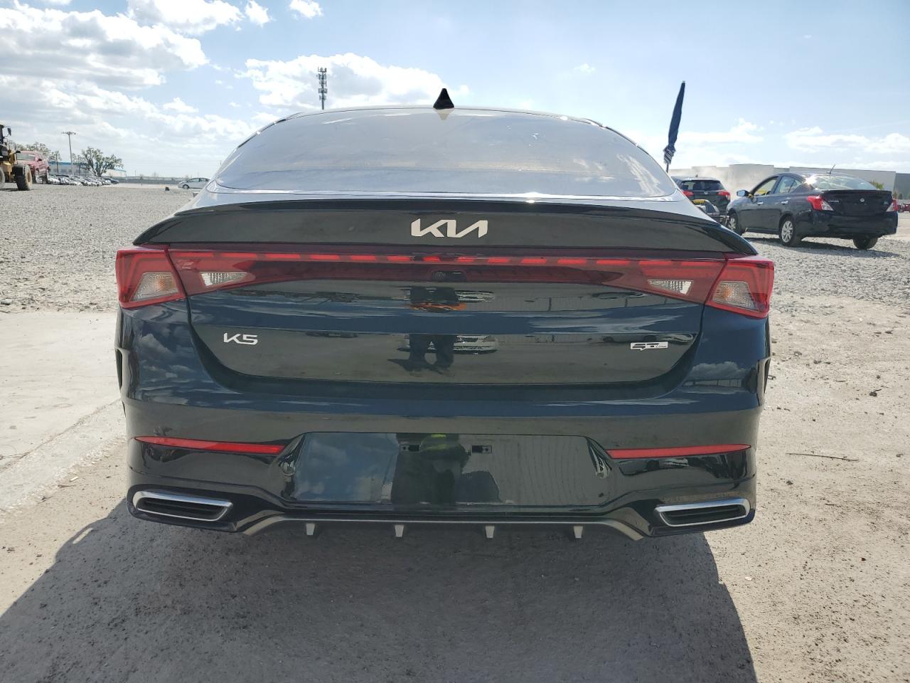 2024 Kia K5 - Image 6