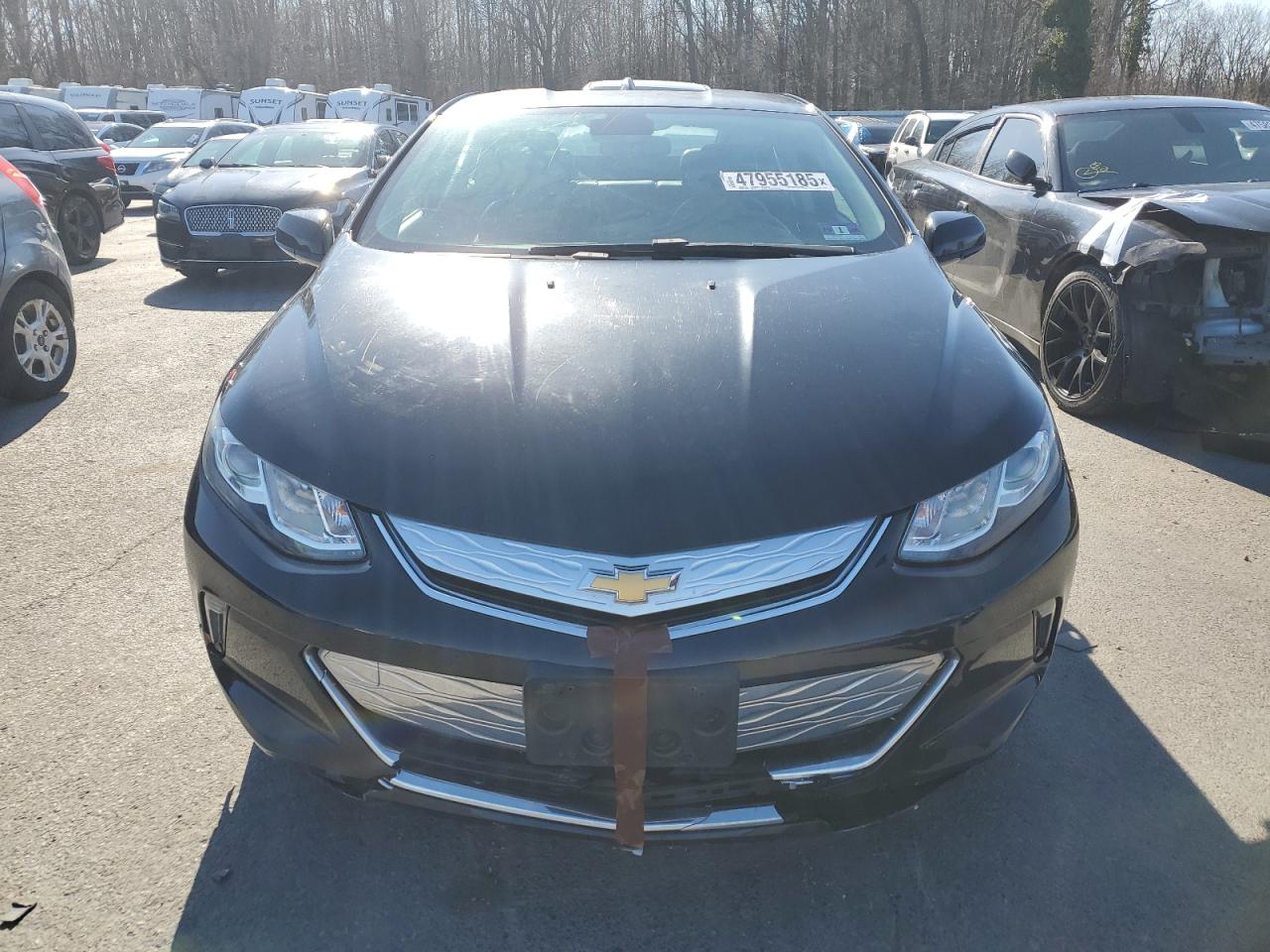 2017 Chevrolet Volt - Image 5