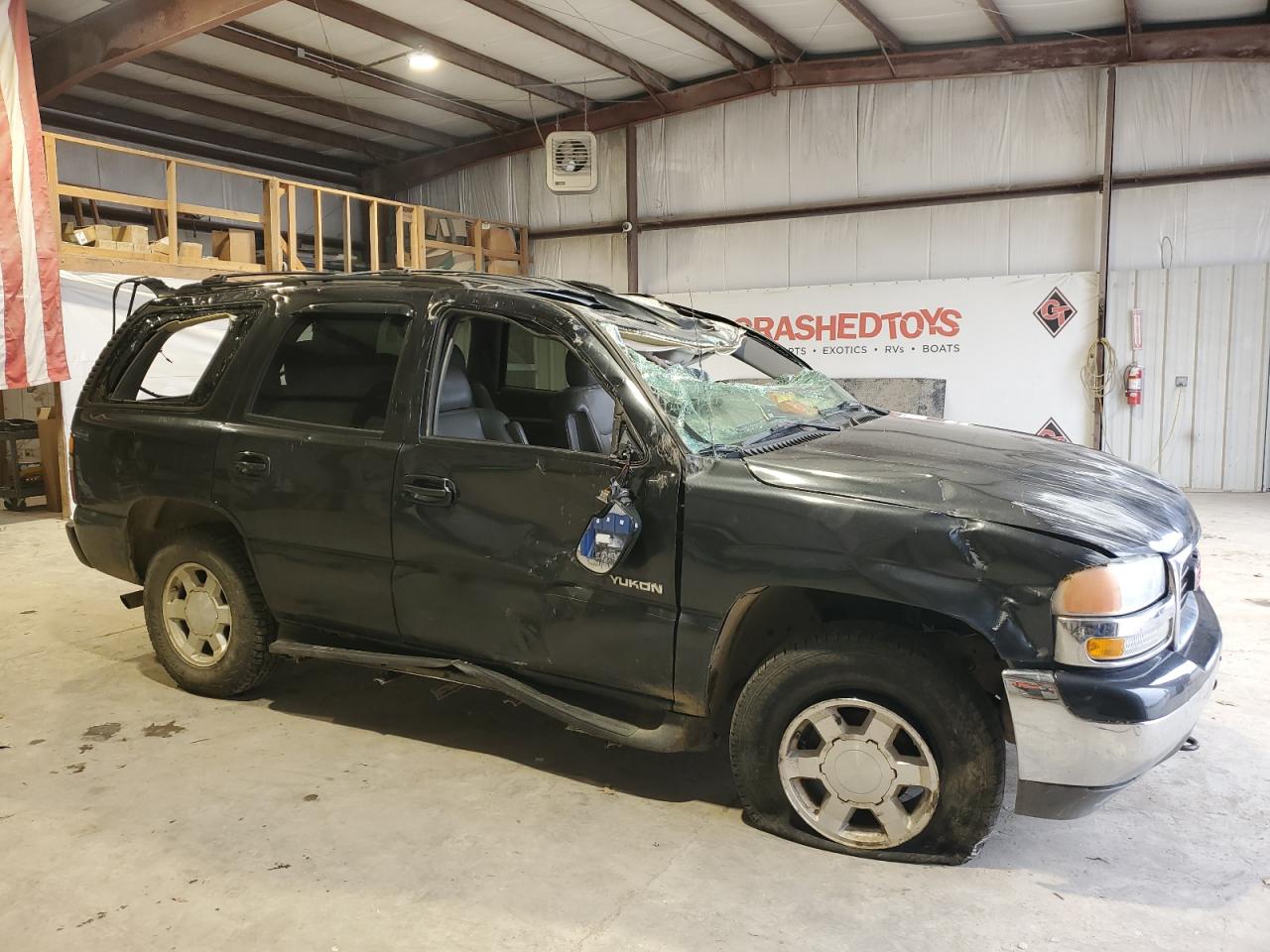 2004 GMC Yukon - Image 4