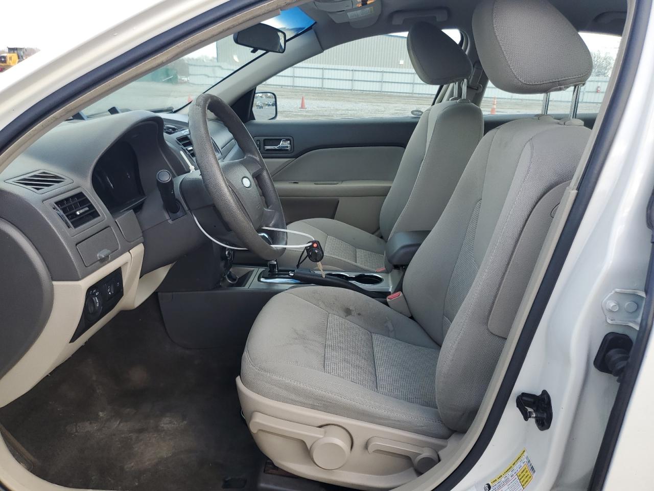 2010 Ford Fusion - Image 7