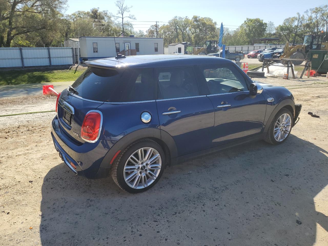 2015 MINI Cooper - Image 3