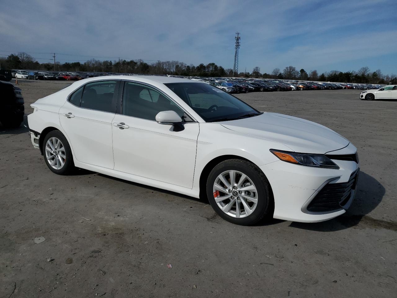 2024 Toyota Camry - Image 4