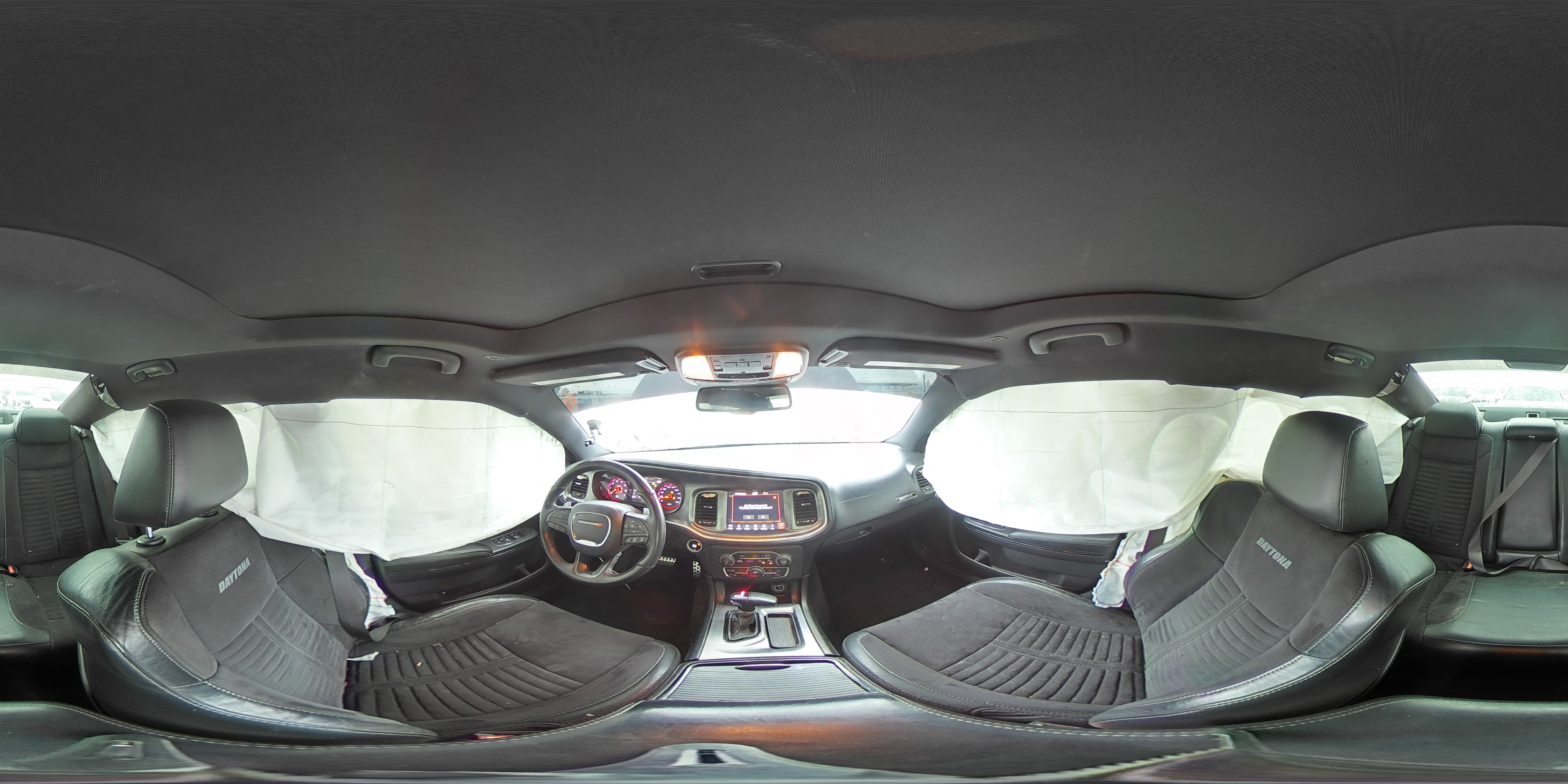 2019 Dodge Charger - Image 13