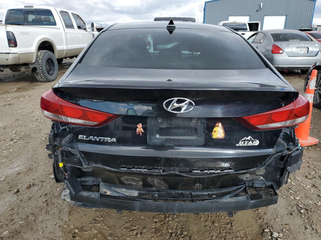 2018 Hyundai Elantra - Image 6