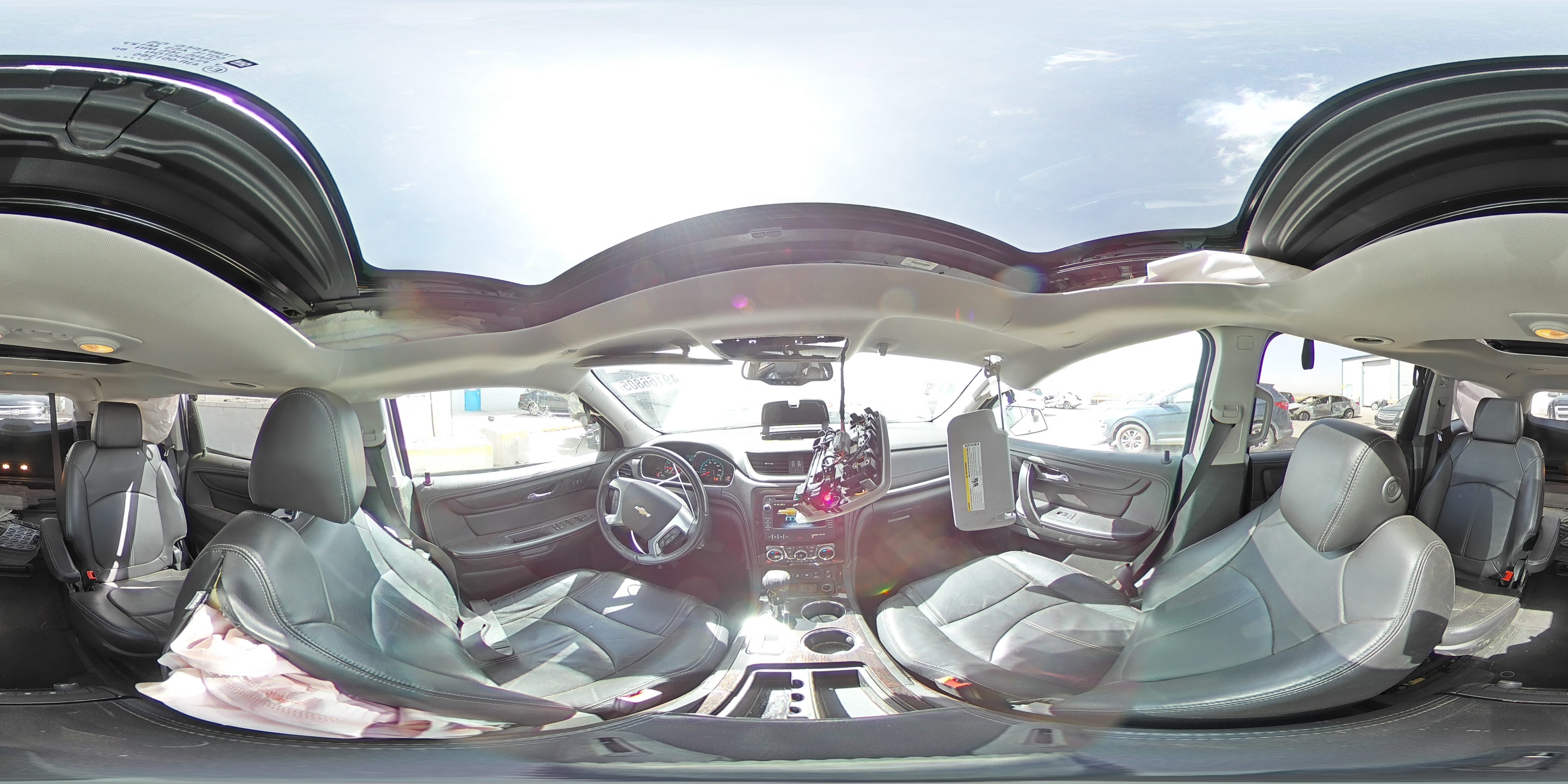 2016 Chevrolet Traverse - Image 14