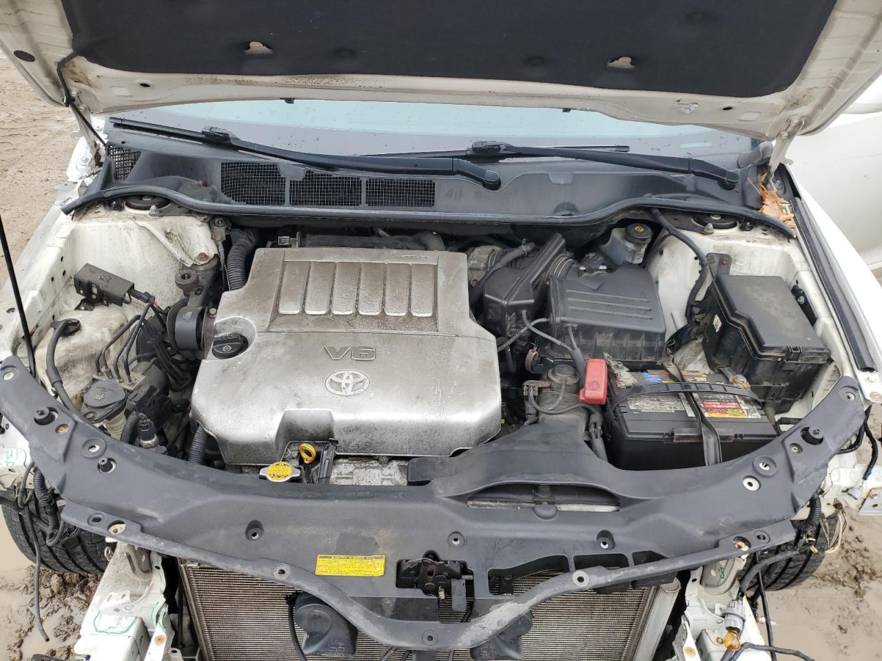 2010 Toyota Venza - Image 12