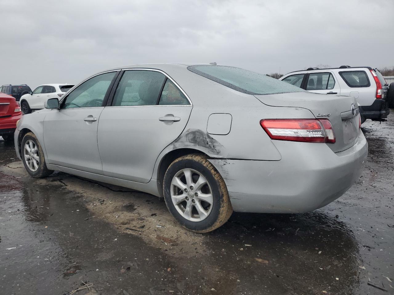 2011 Toyota Camry - Image 2