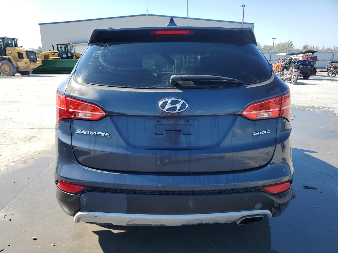 2013 Hyundai Santa Fe - Image 6