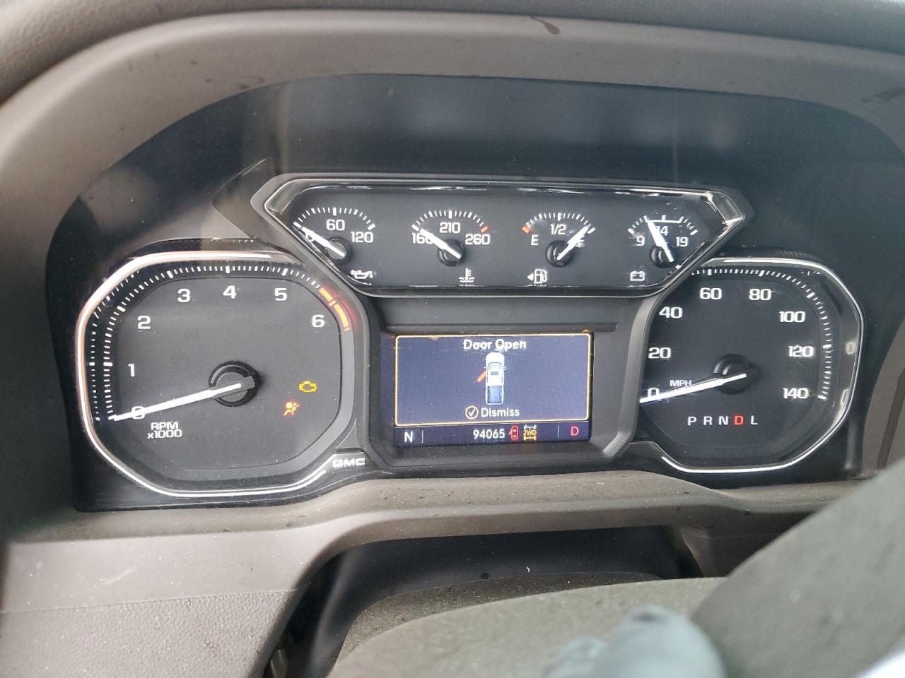 2022 GMC Sierra - Image 9