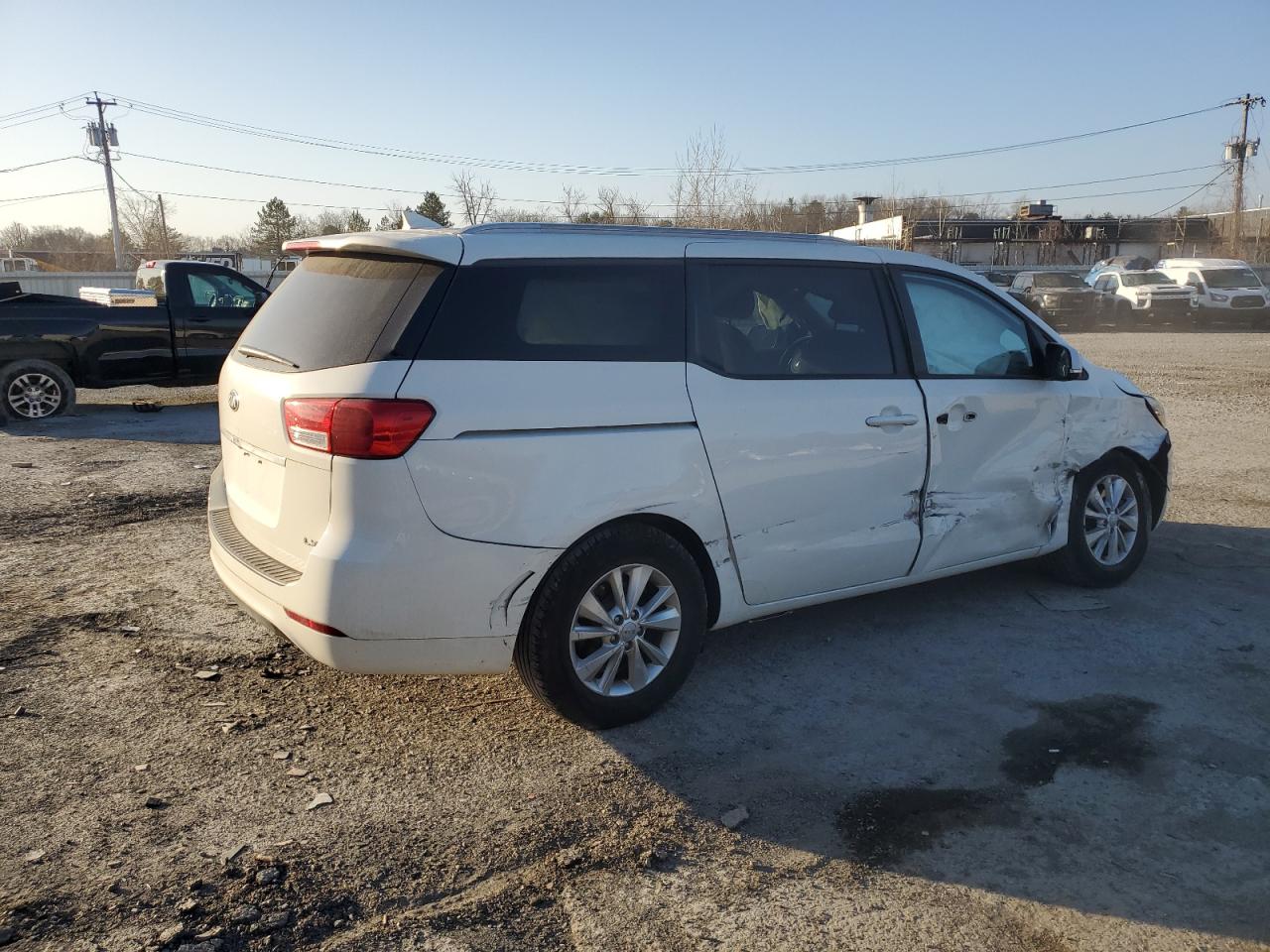 2015 Kia Sedona - Image 3
