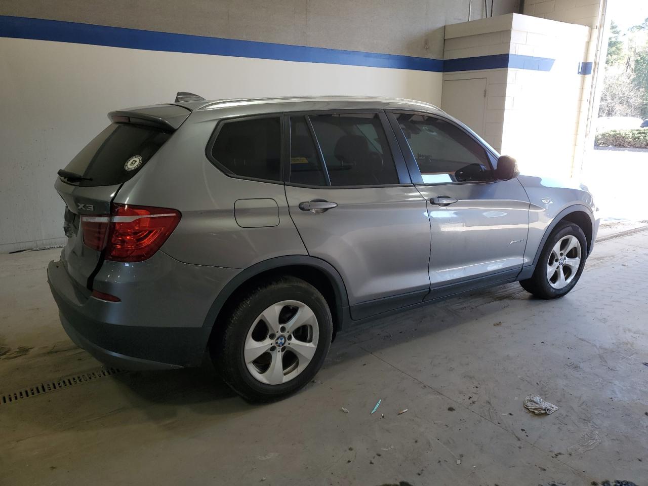 2011 BMW X3 - Image 3