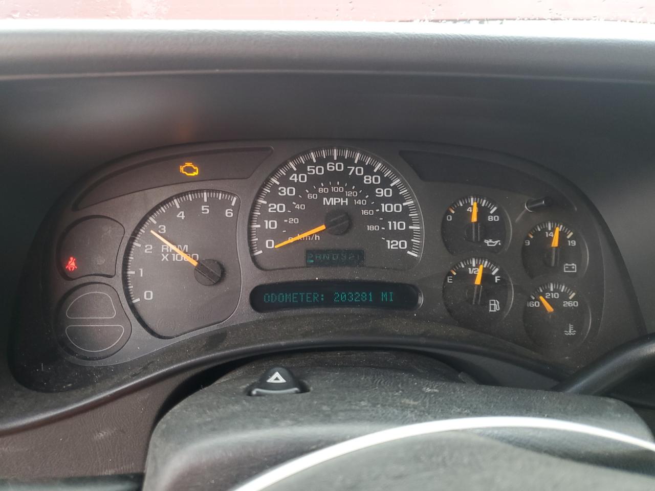 2003 GMC Sierra - Image 9