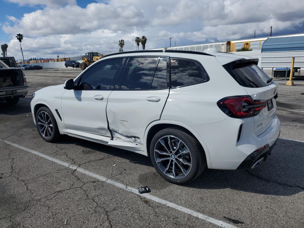 2022 BMW X3 - Image 2