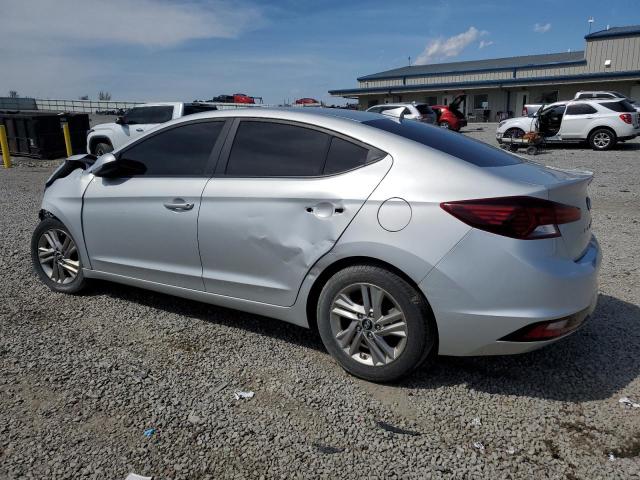  HYUNDAI ELANTRA 2019 Серебристый