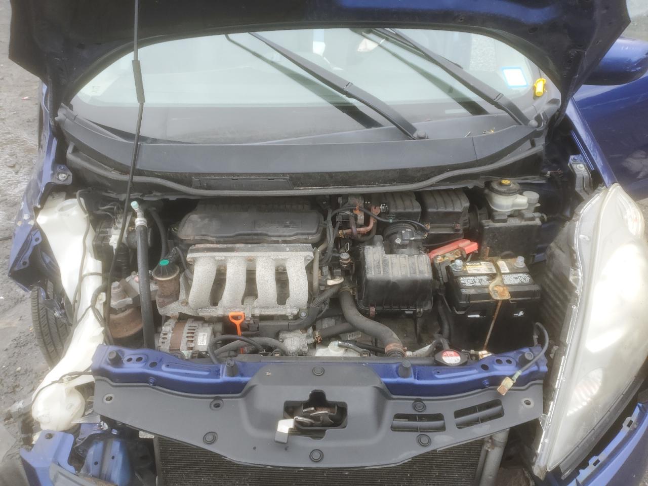 2013 Honda Fit - Image 13