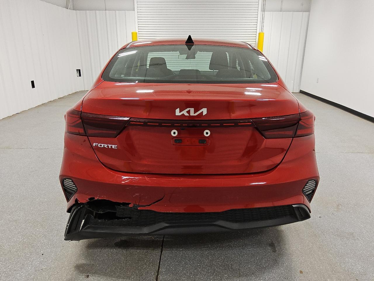 2024 Kia Forte - Image 6