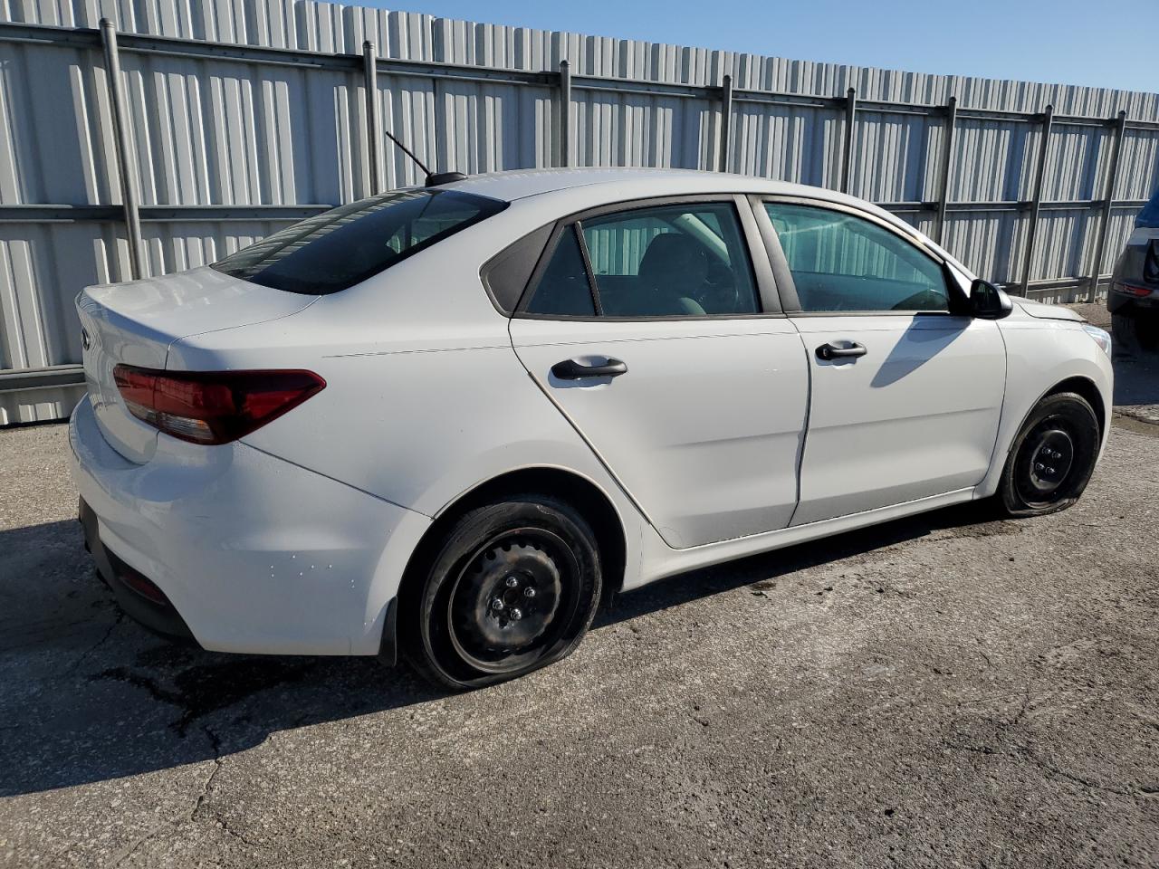 2018 Kia Rio - Image 3