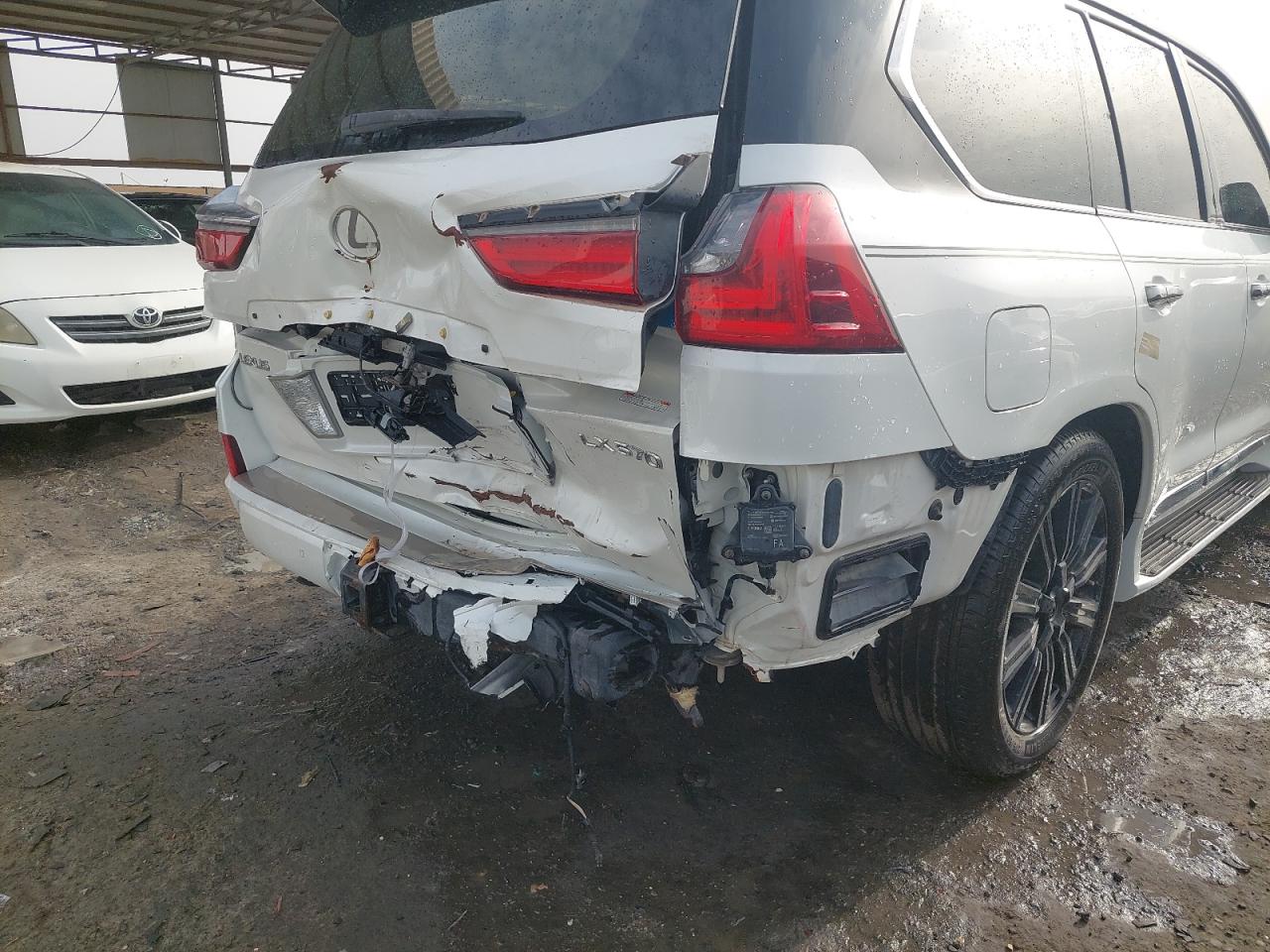 JTJHY00W2H4223237 - 2017 Lexus LX570 - #47505605