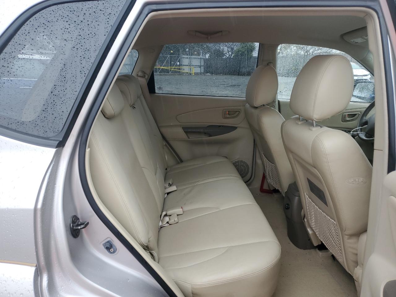 2006 Hyundai Tucson - Image 11