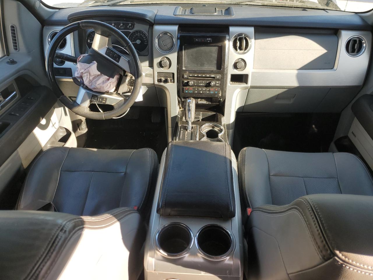 2011 Ford F-150 - Image 8