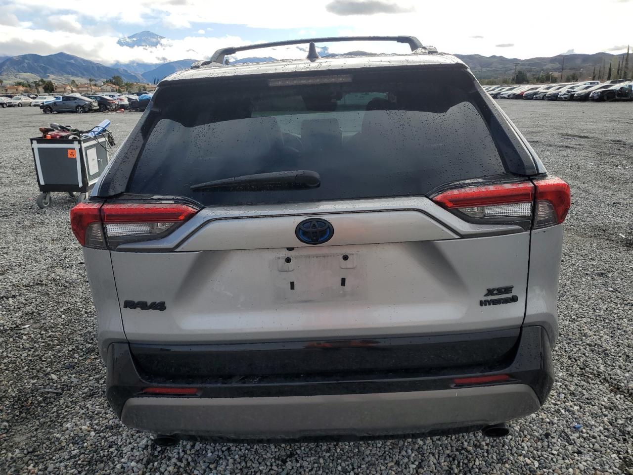 2021 Toyota RAV 4 - Image 6