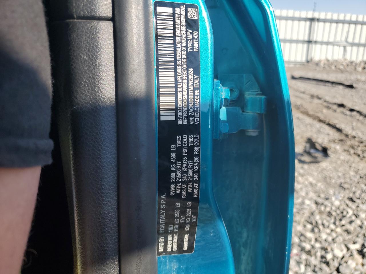 2021 Jeep Renegade - Image 15