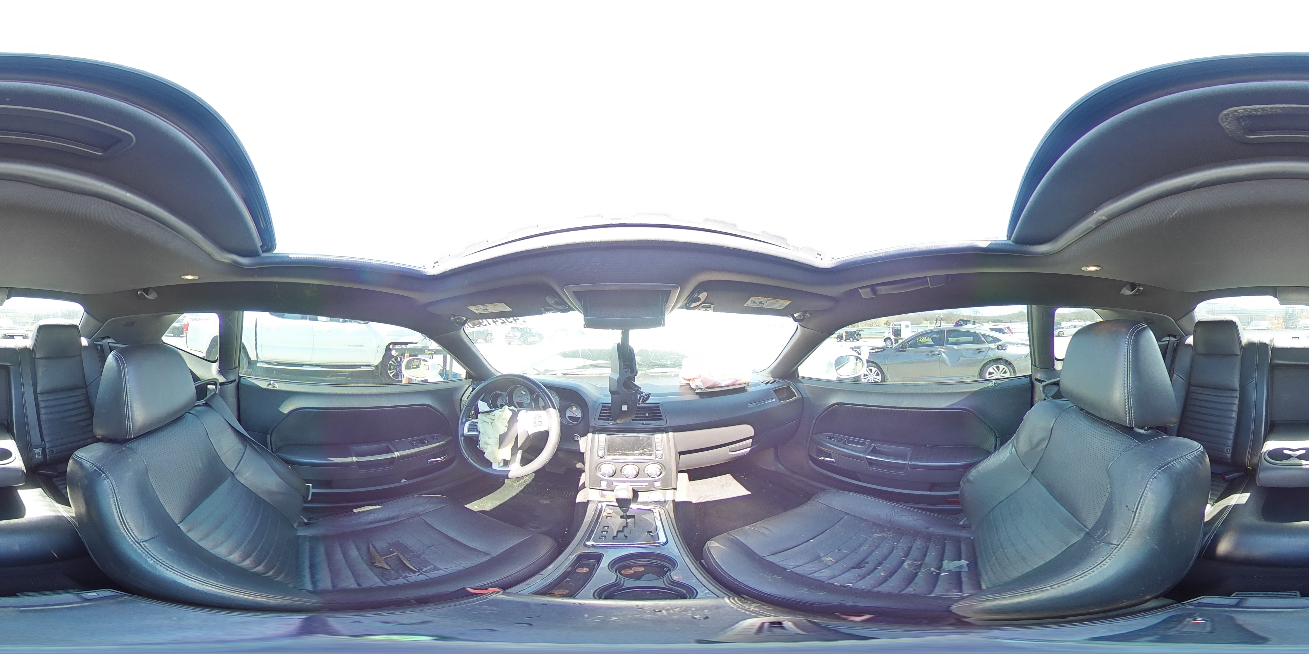 2011 Dodge Challenger - Image 13
