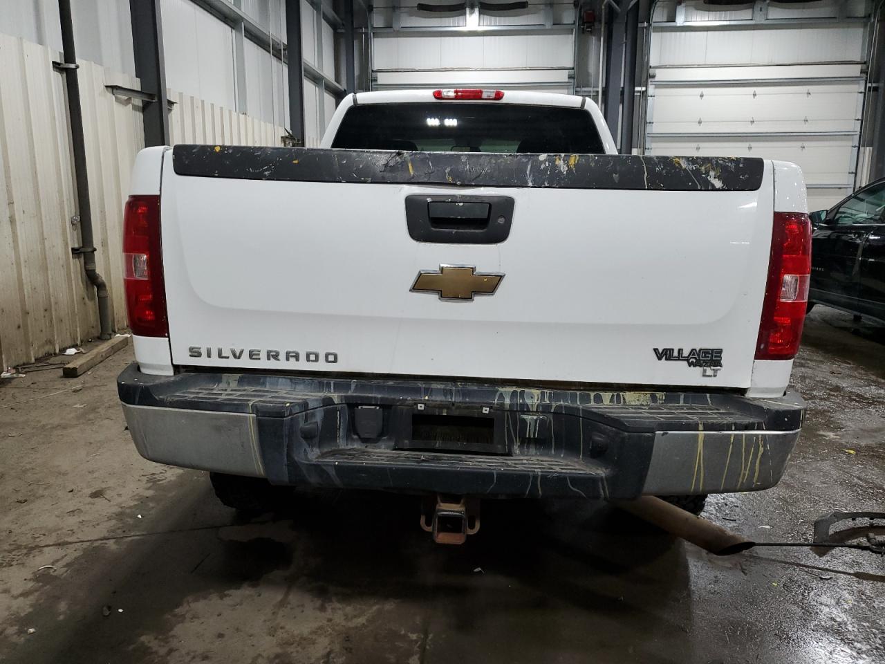 2008 Chevrolet Silverado - Image 6
