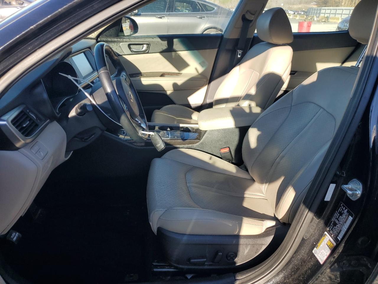 2018 Kia Optima - Image 7