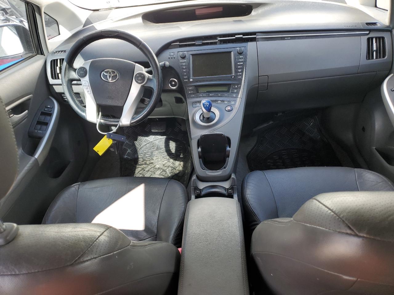 2010 Toyota Prius - Image 8