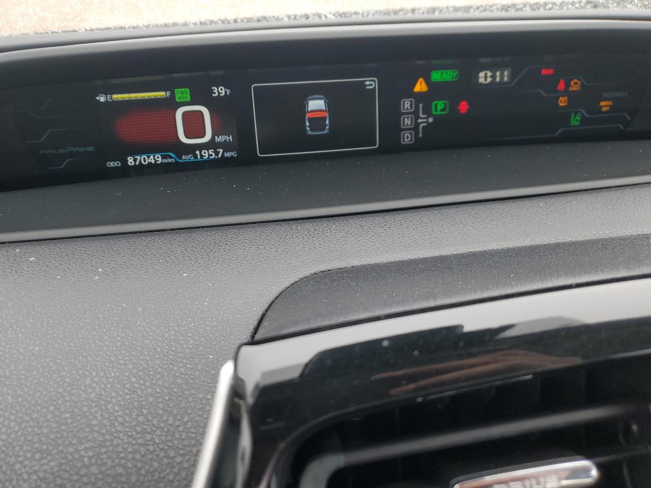 2017 Toyota Prius - Image 9