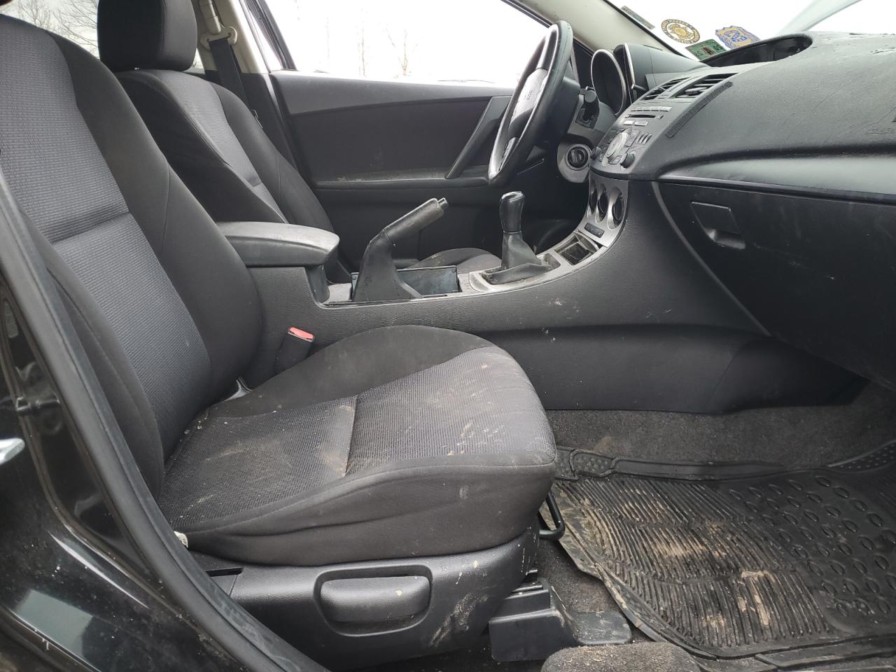2010 Mazda 3 - Image 7