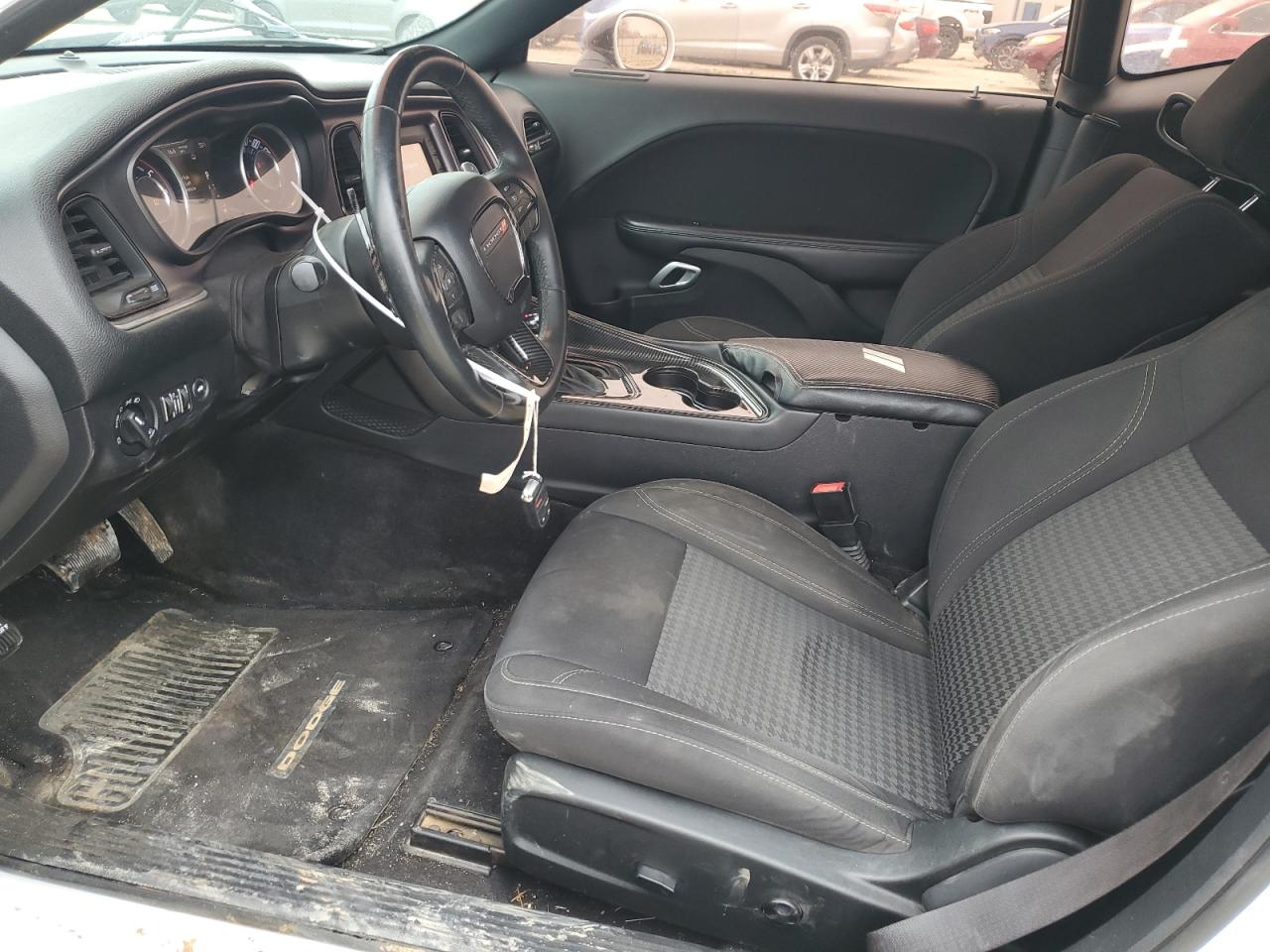 Image 7 of 2015 Dodge Challenger salvage vehicle - Lot #47399615 at Copart