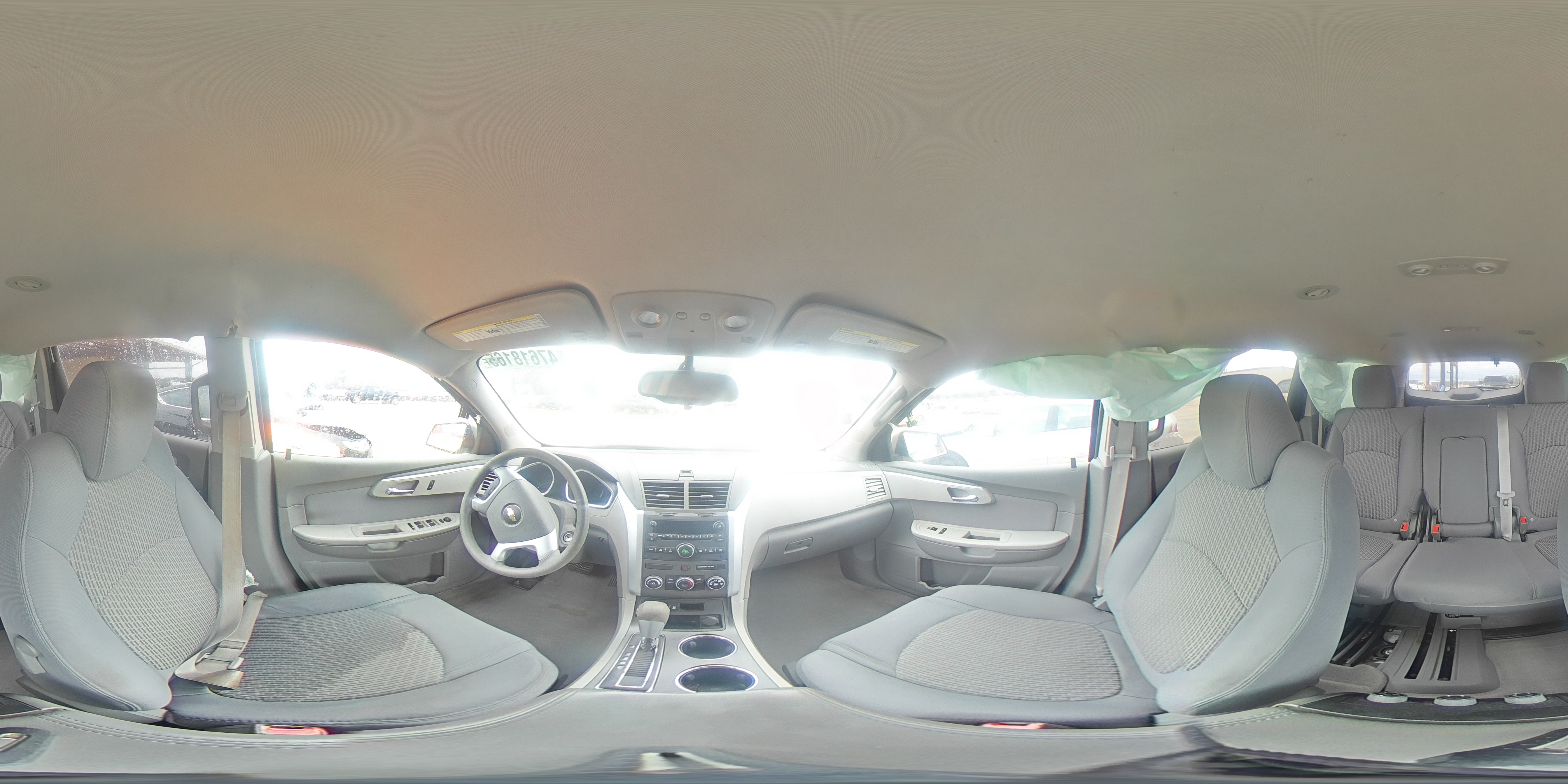 2012 Chevrolet Traverse - Image 14