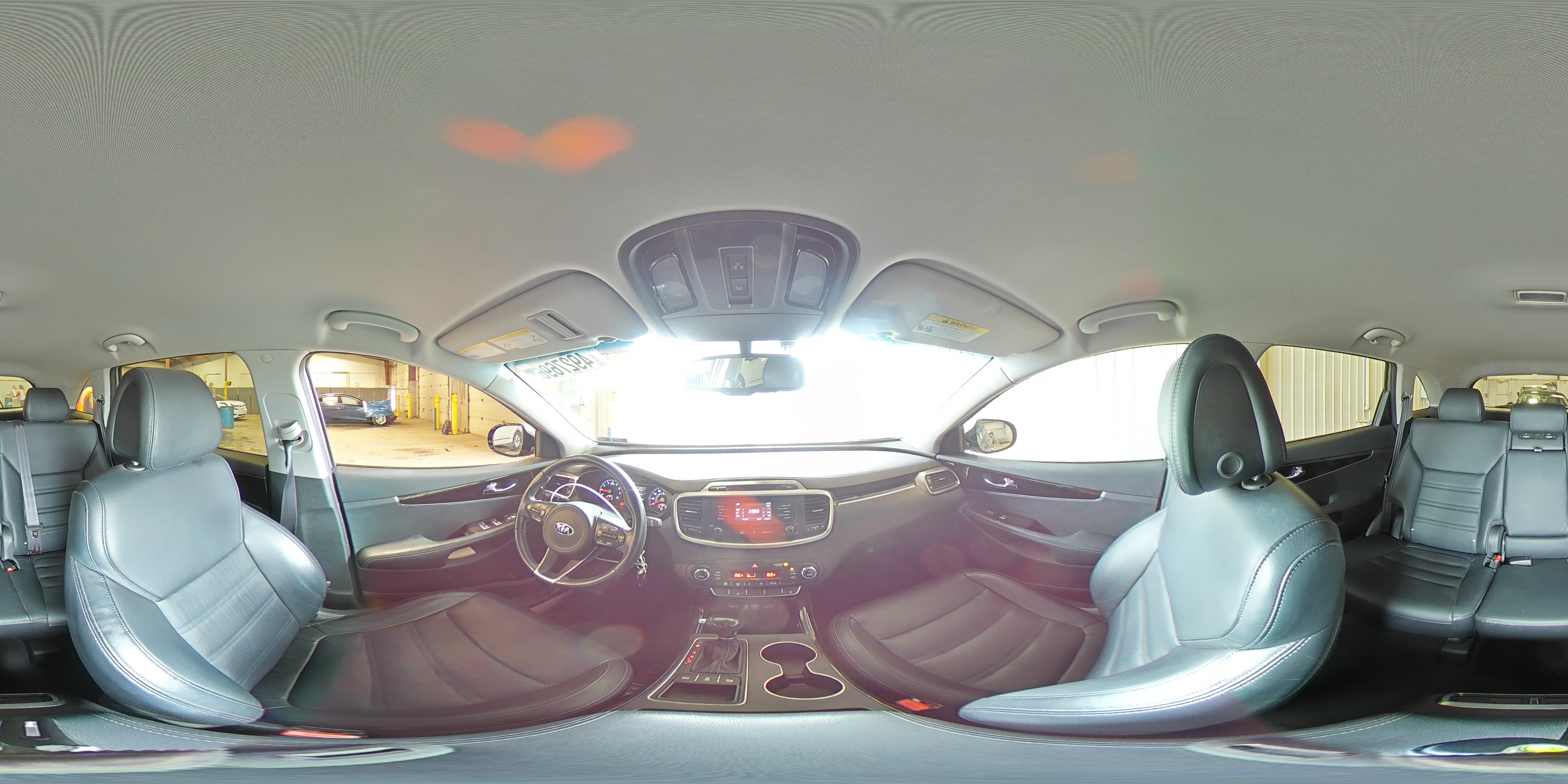 2016 Kia Sorento - Image 16
