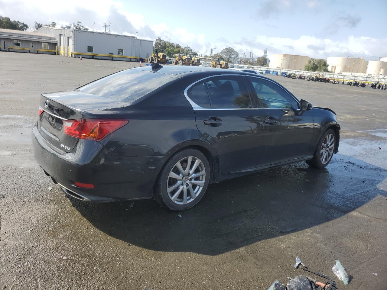 2015 Lexus GS - Image 3