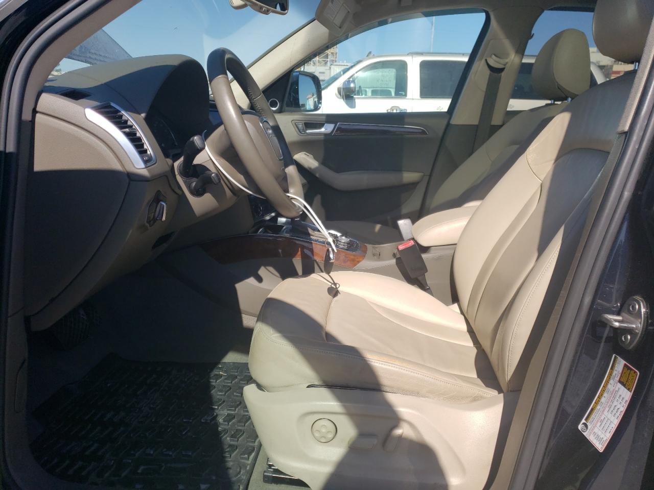 2010 Audi Q5 - Image 7