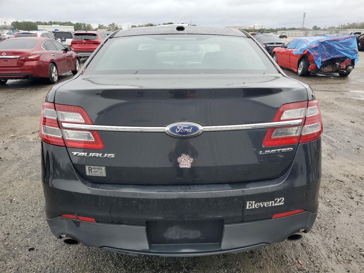 2013 Ford Taurus - Image 6