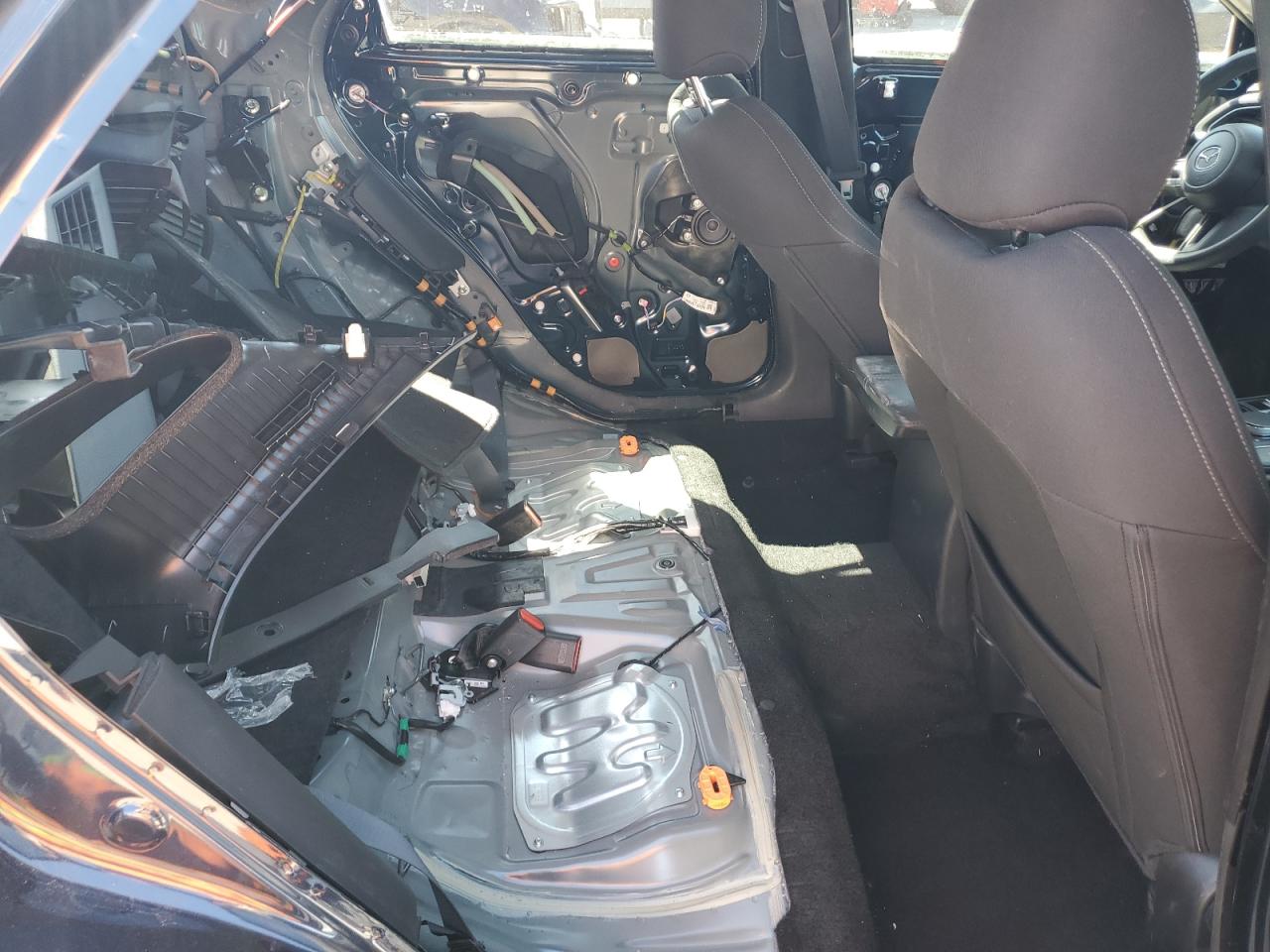 2023 Mazda CX-30 - Image 10