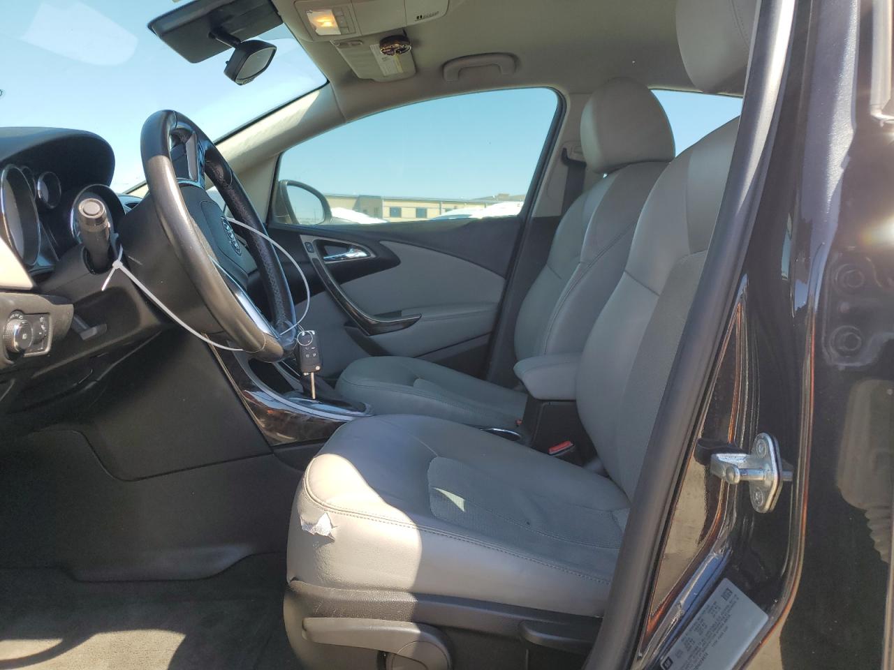 2013 Buick Verano - Image 7