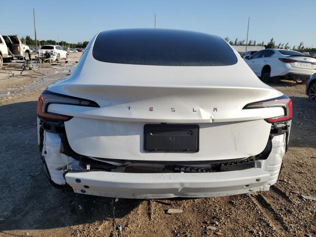  TESLA MODEL 3 2024 White
